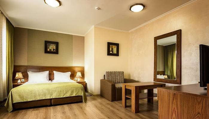 Double room at SPA hotel Elbrus, Velingrad-1